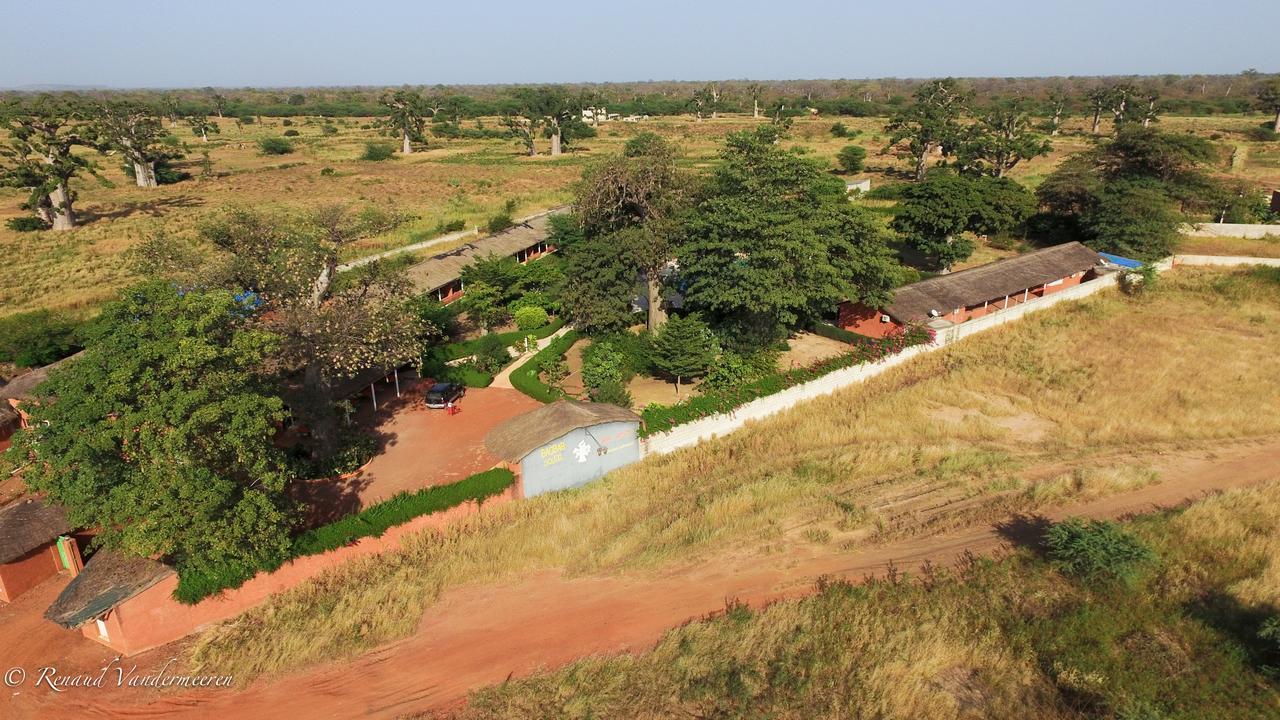 Готель Baobab Soleil Sindia Екстер'єр фото